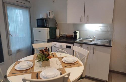 Paray-Vieille-Poste Apartment | Super F2 à 5mn aéroport d'Orly parking privé gratuit