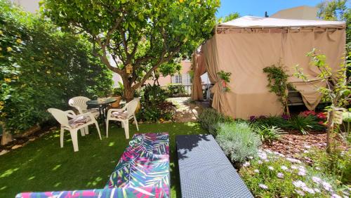 Monte Carlo City Centre Apartment | Super Flat, Garden. Bnbrickeys