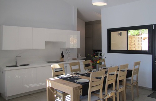 Duilhac-sous-Peyrepertuse Villa | Superb VILLA, swimming pool, air-conditioned, MAGNIFICENT VIEWS, cathar country