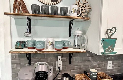 North Troy Apartment | Super Fresh Apartment Near Jay Peak!