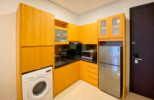 Bendungan Hilir Apartment | Super Great Homey 3Br At Sudirman Suites Apartment