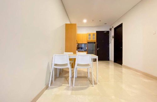 Bendungan Hilir Apartment | Super Great Homey 3Br At Sudirman Suites Apartment