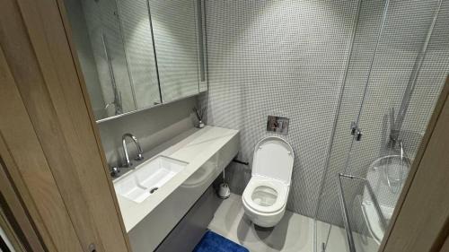 Riverside Apartment | Super Large Nice Direct Views Tower Bridge