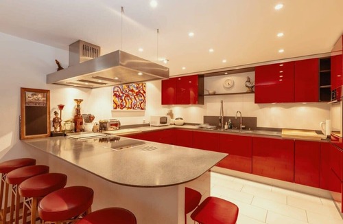 Saanen Villa | Super Luxurious Duplex Penthouse in Gstaad Center