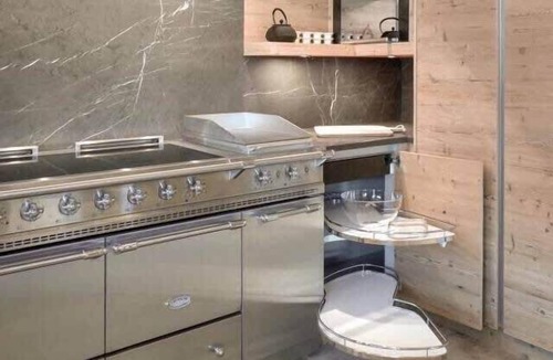 Rougemont Apartment | Super Luxury Serviced Apartment next to Gstaad