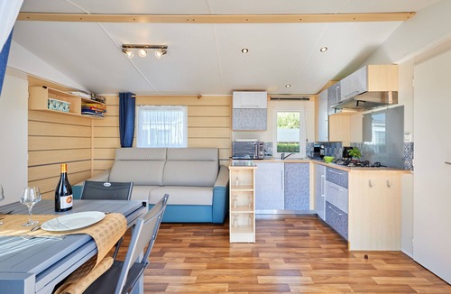 Les Pieux House | Super Octalia (camping 5*) by Interhome