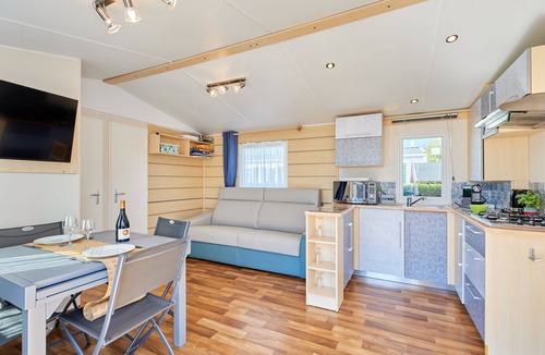 Les Pieux House | Super Octalia (camping 5*) by Interhome