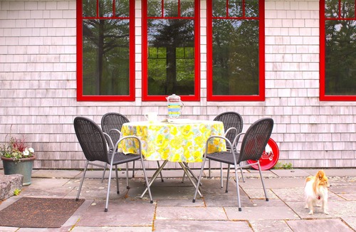 Sedgwick House | Super-Private Dream House with Sunset Views