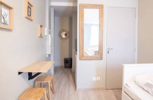 La Fuye-Velpeau Apartment | Super studio opposite Tours train station