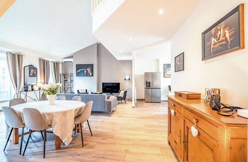 Bellecour - Hotel Dieu Apartment | Superb 125m2 duplex apartment with air-conditioning in the heart of Lyon's city center.