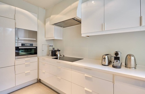 Neuilly-sur-Seine Apartment | Superb 2 bdr apartment Terrace Neuilly-sur-Seine