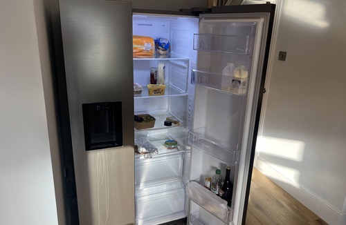 Stoke-on-Trent House | Superb 2 bed Apartment Great Location