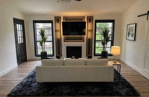 Westchase Condo | Superb 2-bedroom condo with AC in vibrant Houston