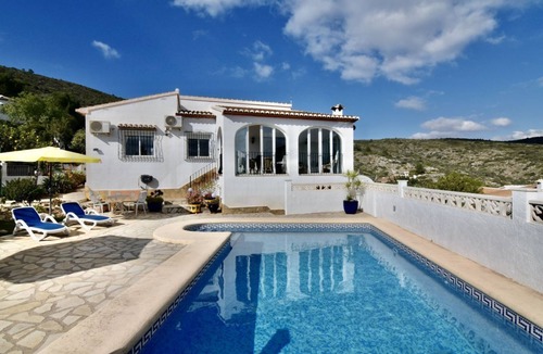 Alcalali Villa | Superb 3 bed villa, private pool, stunning mountain views. Alcalalí Jalon Valley