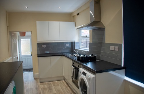 Northampton House | Superb 3 bedroom house