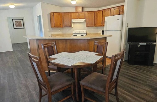 Voth House | Superb 3-bedroom mobile home in charming Vidor