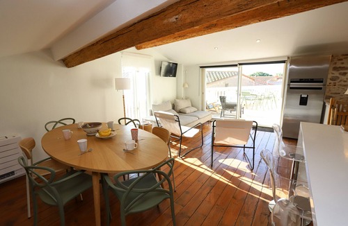 Latour-Bas-Elne Ski Chalet | Superb 3-star house with terrace just minutes from the beaches