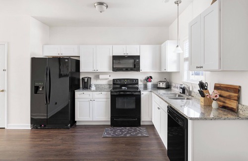 Southeast Raleigh House | Superb 4-bedroom house with AC in vibrant Raleigh