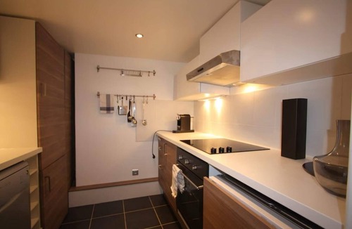 Enfants-Rouges Apartment | Superb 4-room apartment