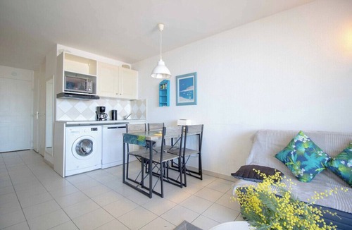 Theoule-Superieur Apartment | Superb 45m² With Balcony And Magnificent Sea View