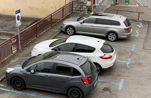 Lugrin Apartment | Superb accommodation with lake view