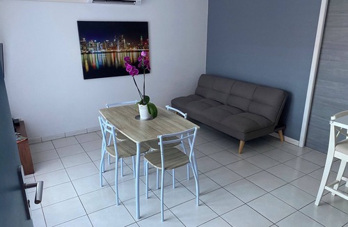 Castelsarrasin Apartment | Superb air-conditioned apartment in a secure residence