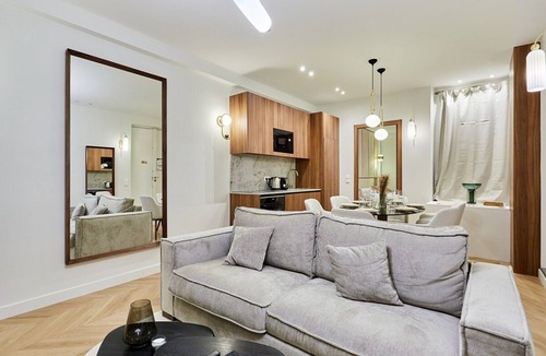 Quartier de la Porte-Saint-Denis Apartment | Superb air-conditioned apartment Center of Paris