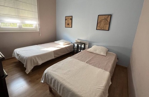Villeneuve-de-la-Raho Apartment | Superb apartment with garden close to the lake