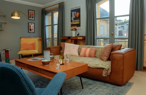 Sarlat-la-Caneda Apartment | Superb apartment, 5* tourism, 135m2, downtown but quiet.