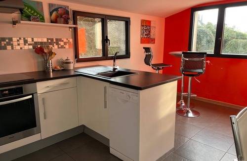 Doelan Apartment | Superb apartment with a sea view from any direction