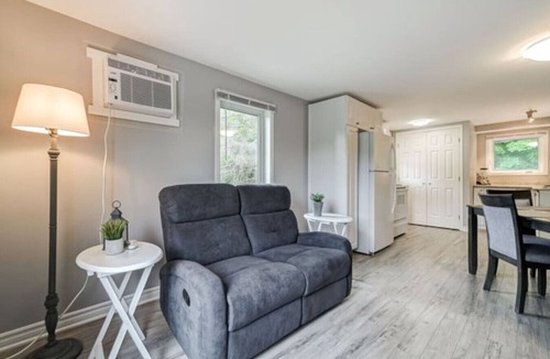 Buckingham Apartment | Superb apartment in Ange-Gardien, Outaouais.