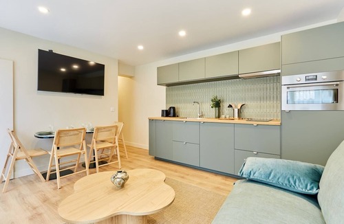 Charonne Apartment | Superb apartment Center of Paris
