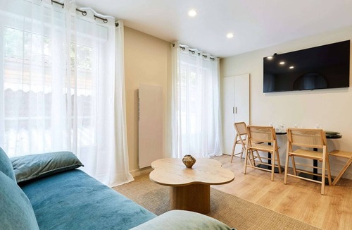 Charonne Apartment | Superb apartment Center of Paris