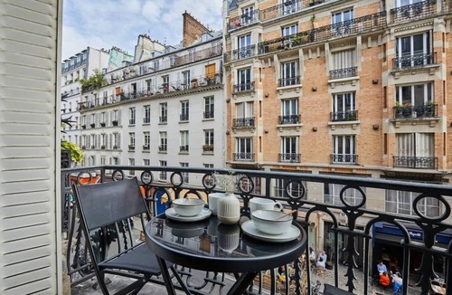 Quartier de la Porte-Saint-Denis Apartment | Superb Apartment in the Heart of Paris