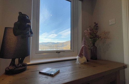 Waterhead Apartment | Superb Apartment - Spacious - Lake Views