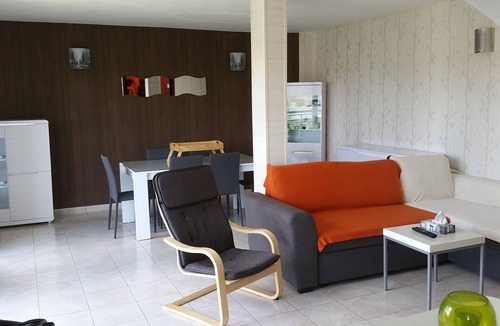 Montlucon Apartment | SUPERB APARTMENT WITH BALCONY