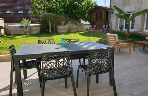 Villejuif Apartment | Superb apartment with garden