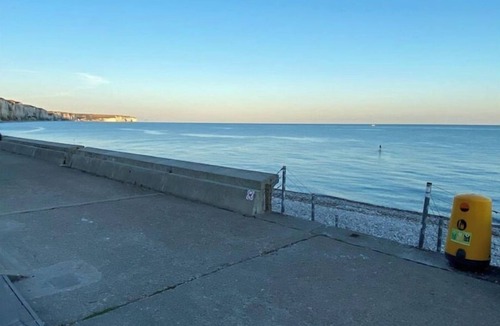 Fecamp Apartment | Superb apartment with panoramic sea-coast view in Fecamp near D'ETETAT