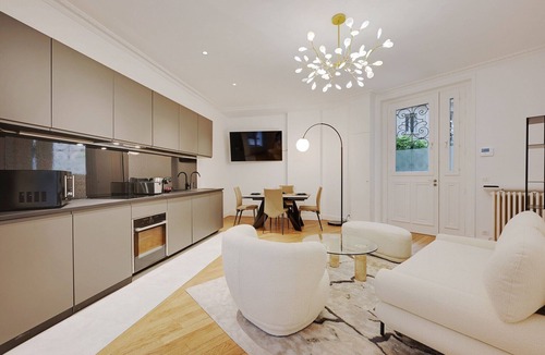 Porte-Dauphine Apartment | Superb apartment with terrace 2BR/4P Trocadero