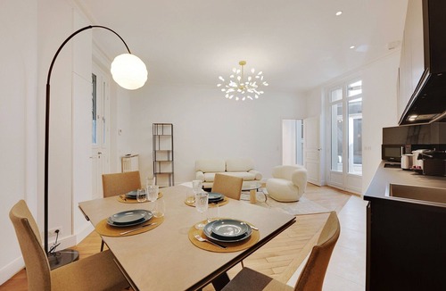 Porte-Dauphine Apartment | Superb apartment with terrace 2BR/4P Trocadero