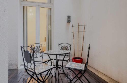 Porte-Dauphine Apartment | Superb apartment with terrace 2BR 4P Trocadero