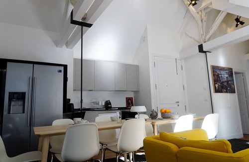 Bagneres-de-Luchon Apartment | Superb apt for 9 people /4 real bedrooms 2 bathrooms /HEATED POOL