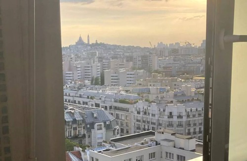 Flandres Apartment | Superb bright apartment, terrace with view