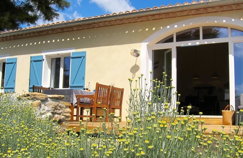 Raissac-sur-Lampy House | Superb child friendly holiday house w. shared pool near Carcassonne