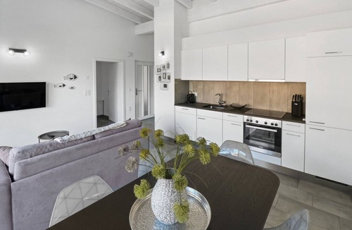 Saxon Apartment | Superb, cosy new apartment
