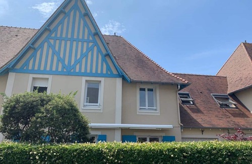 Cabourg Cottage | Superb cottage renovated in January 2025, less than 100 m from the beach.