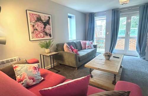 Darley Abbey Apartment | Superb Deluxe Large apartment