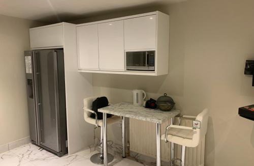 Walthamstow House | Superb Double Bedroom