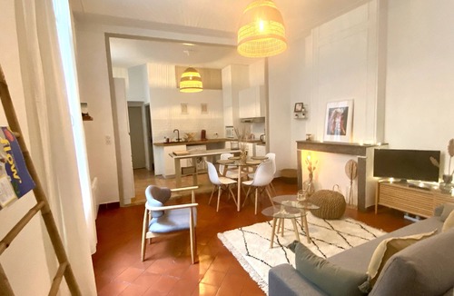 Faubourg Apartment | Superb downtown apartment