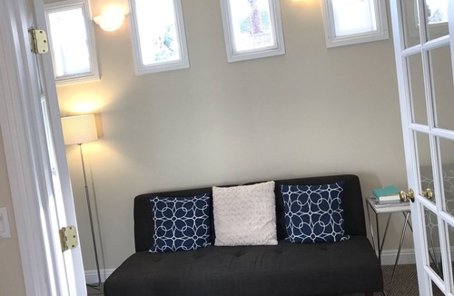 Picnic Valley Apartment | Superb Downtown San Rafael